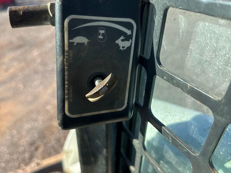 2018-bobcat-t770-image-25