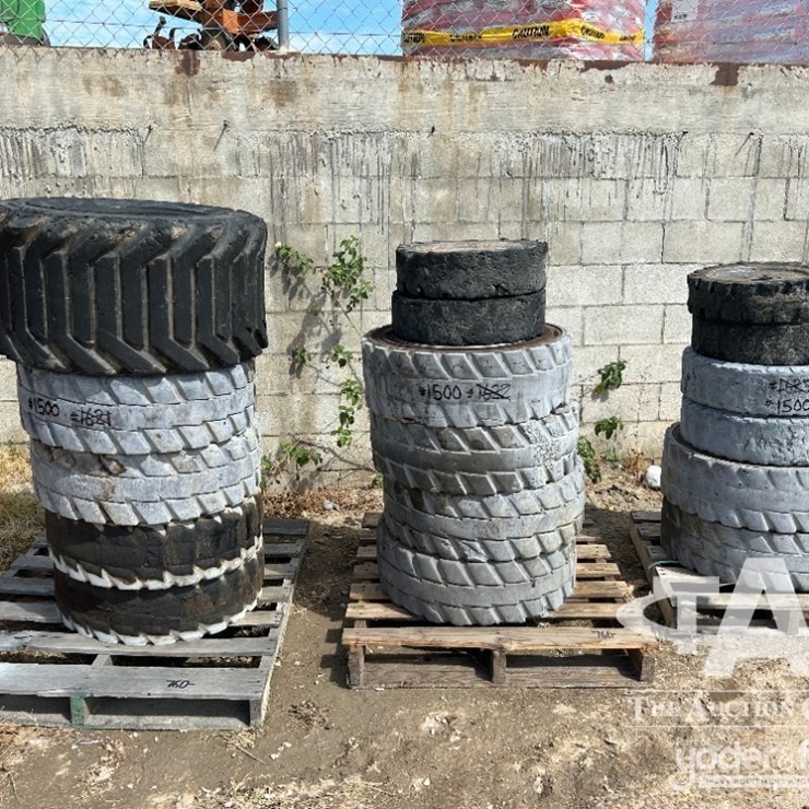 Approx. (16) rims w/tires, fits skidsteer