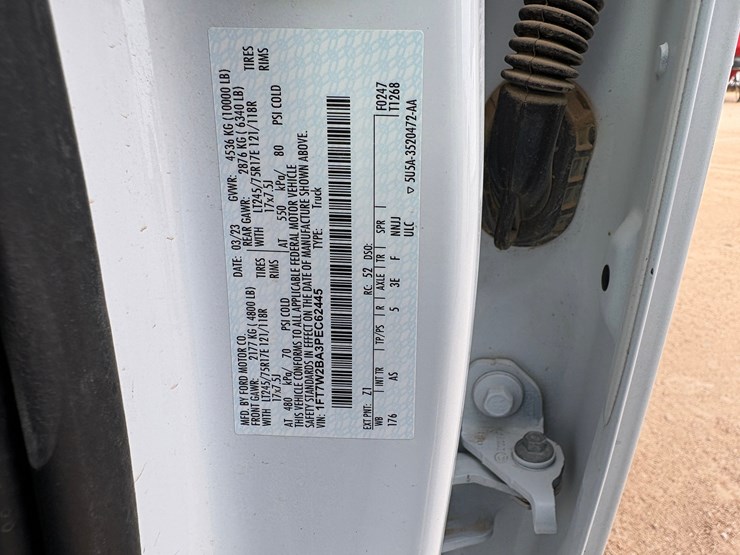 2023-ford-f250-image-10
