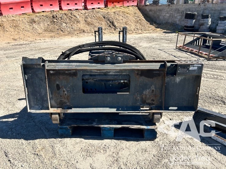 2020-bobcat-m7018-asphalt-planer-attachment,-fits-skidsteer.-image-4
