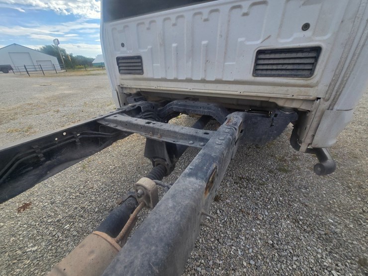 2021-ford-f350-image-55