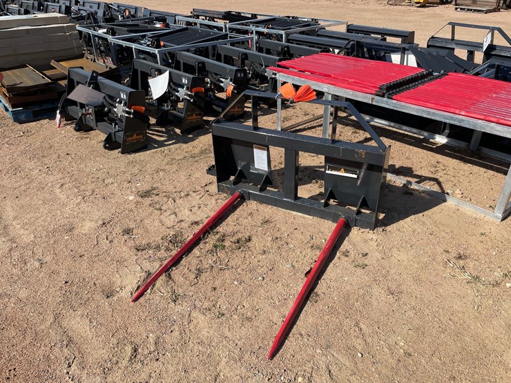 #4112-•-landhonor-skid-steer-bale-spear-attachment-image-1