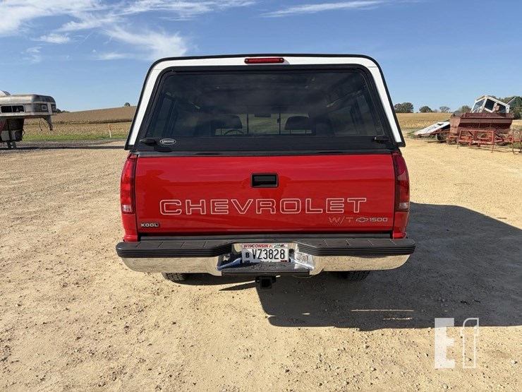 1998-chevrolet-silverado-1500-image-4