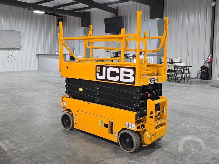 2023-jcb-s1930e-image-4