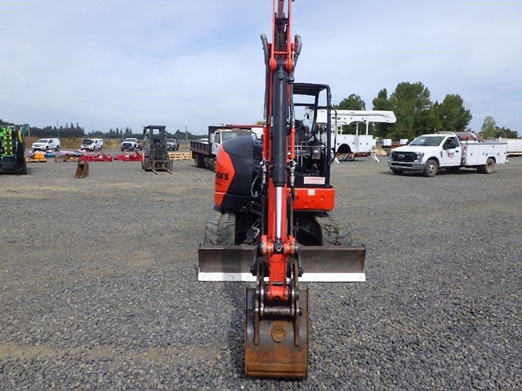 kubota-u55-5-image-8