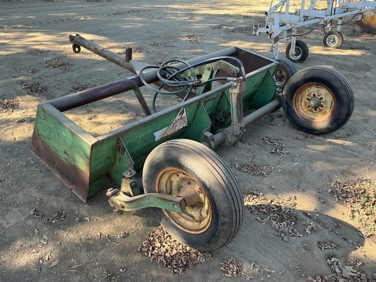 john-deere-808u-8'-drag-box-scraper-image-4