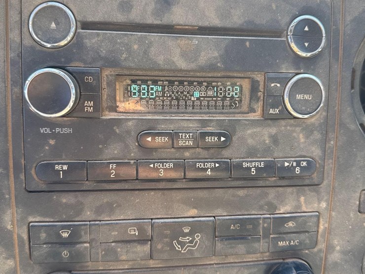 2016-ford-f550-image-27