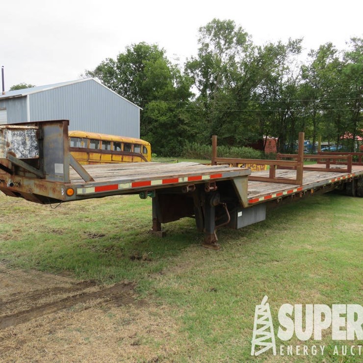 1985 AZTEC 8'W x 45'OAL T/A Step Deck Trailer