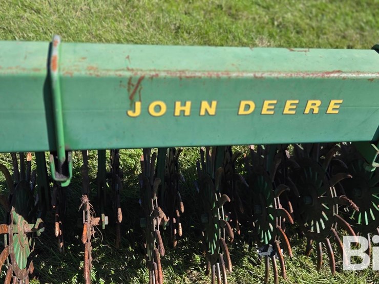 john-deere-400-rotary-hoe-image-12