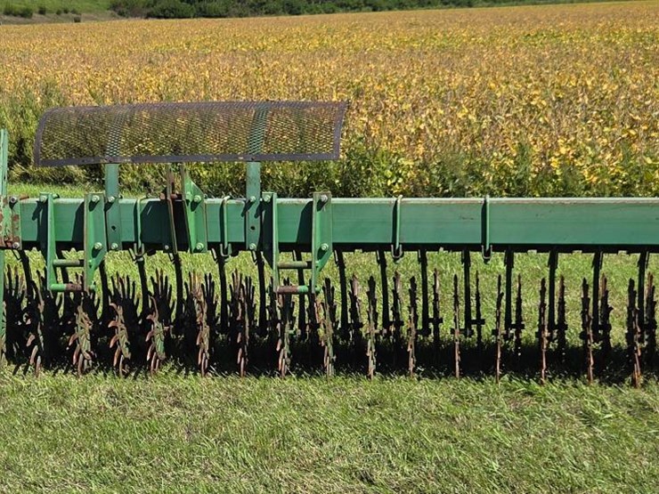 john-deere-400-rotary-hoe-image-2