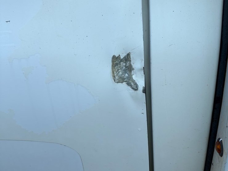 #4554-•-2015-chevrolet-express-work-van-image-46