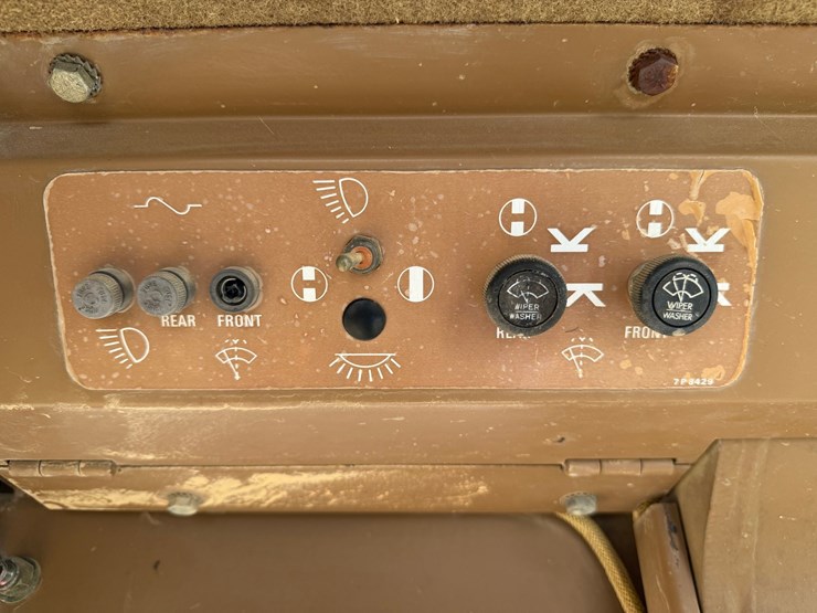 #4088-•-caterpillar-963-crawler-loader-image-81