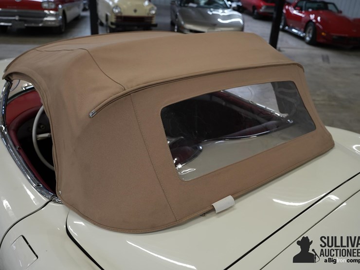 run-#68---1954-chevrolet-corvette-image-11