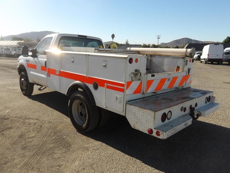 2004-ford-f450-sd-image-4
