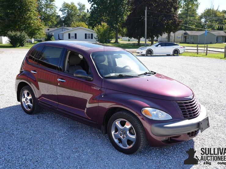 run-#111---2001-chrysler-pt-cruiser-4-door-image-3