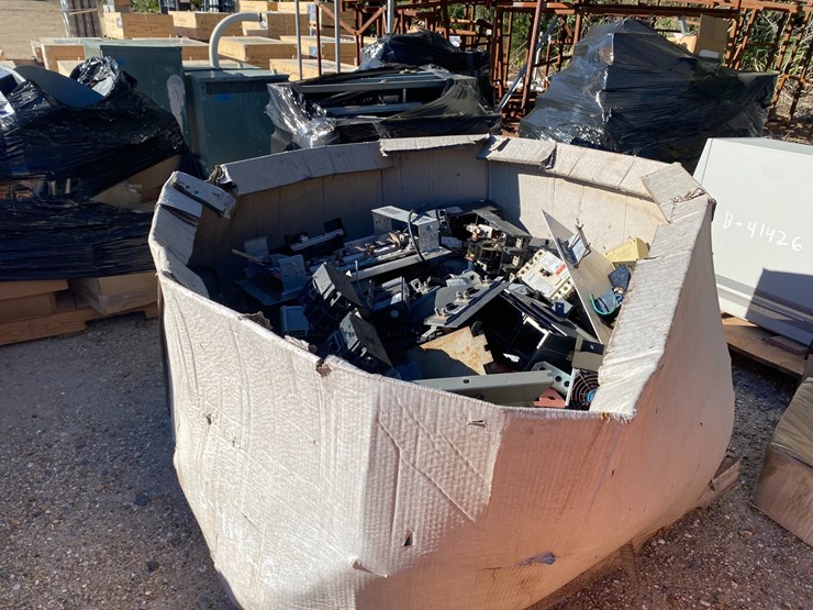 #41426-•-misc-electrical-lot-image-1