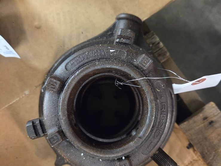 #69-•-rigid-pipe-threader-image-1