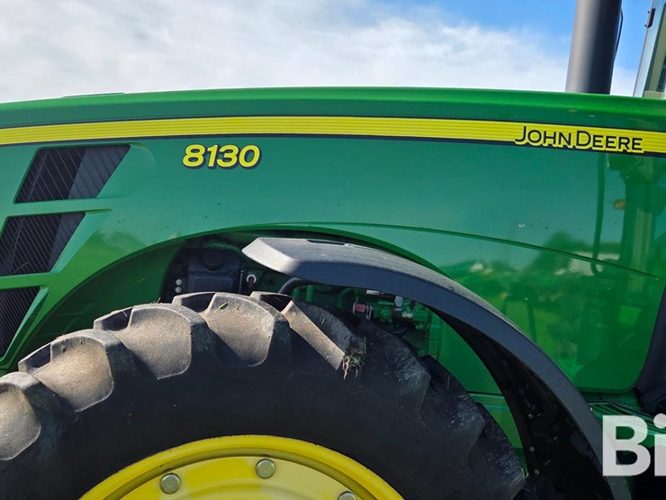 2007-john-deere-8130-mfwd-tractor-image-11