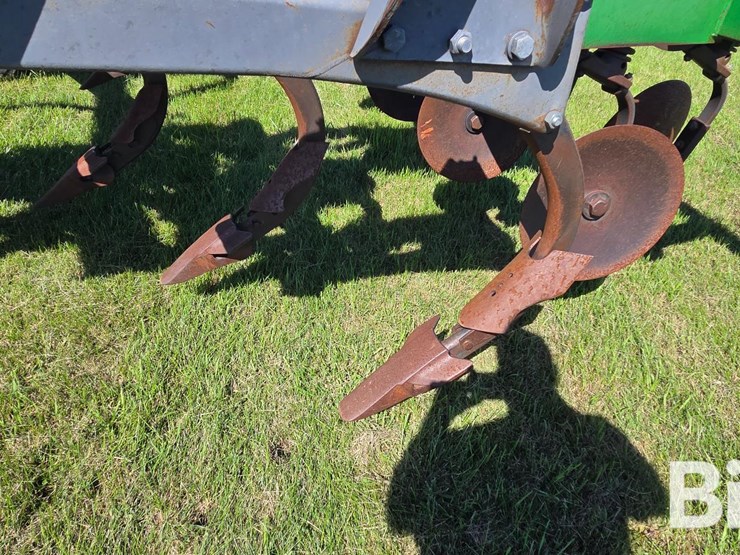 2010-john-deere-2700-mulch-ripper-image-10