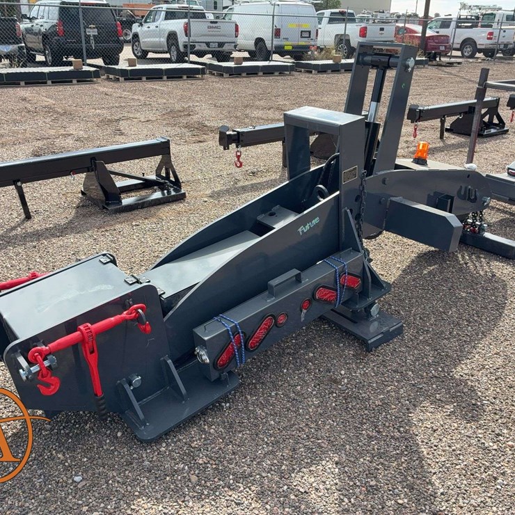 Future FT-TE780 Fifth Wheel Wrecker Attachment