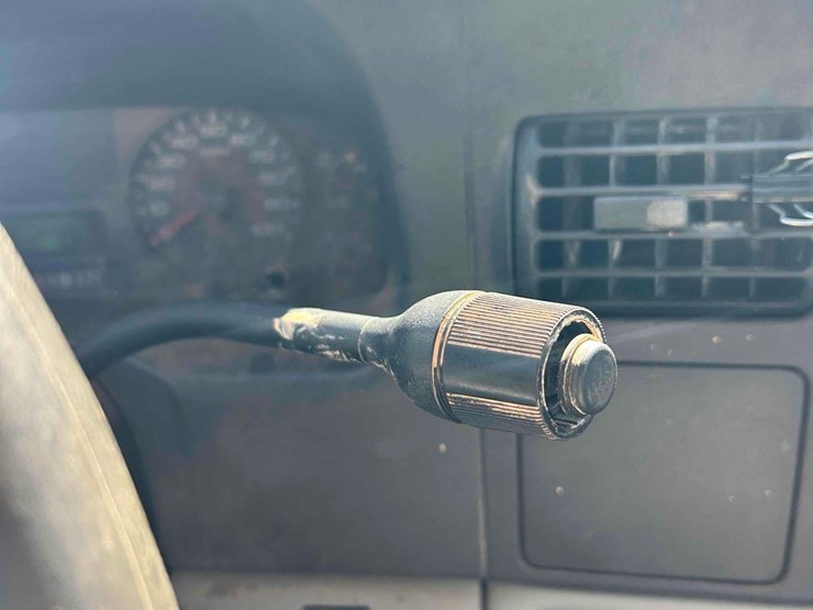 2005-ford-f250-xl-super-duty-s/a-regular-cab-sevice-truck-image-28