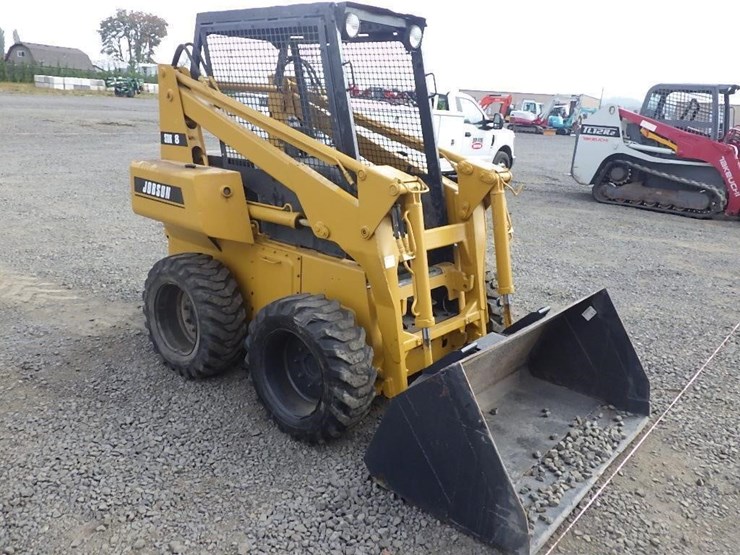 toyota-sdk8-skid-steer-loader-image-7
