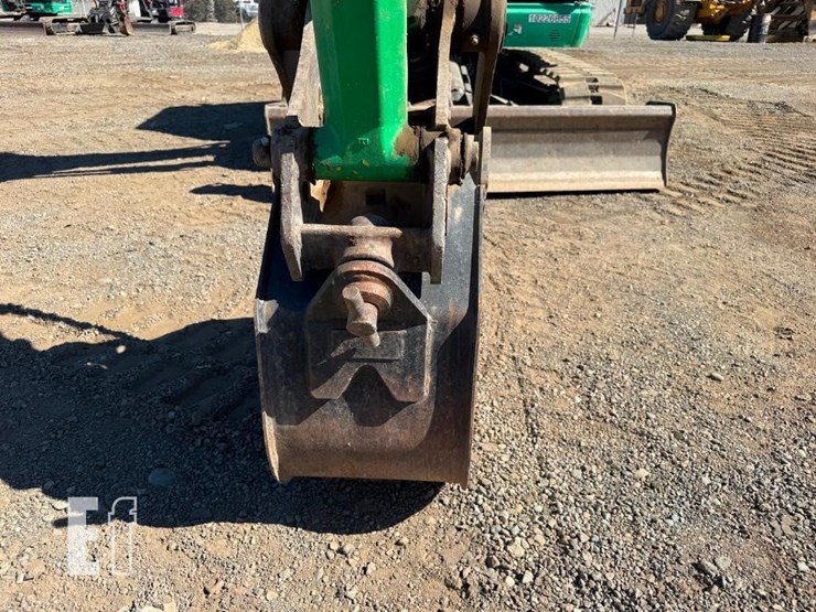 2019-jcb-85z-1-image-14