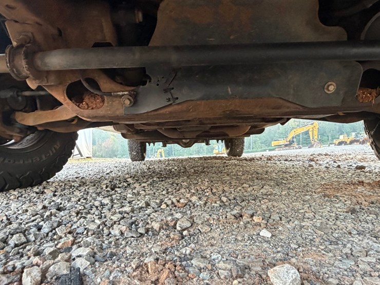 #4554-•-2015-chevrolet-express-work-van-image-12