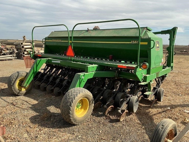 john-deere-1560-14'-pull-grain-drill-image-6