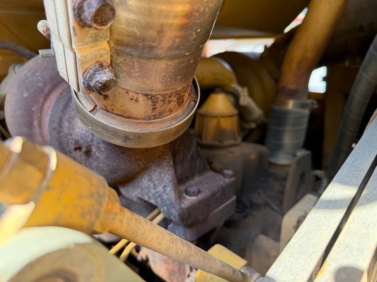 #4088-•-caterpillar-963-crawler-loader-image-48