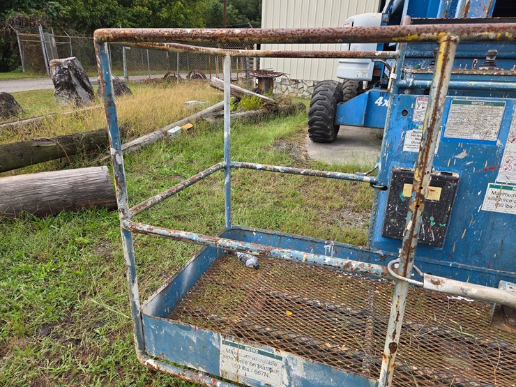 #10-•-genie-lift-boom-4x4-/-3952-hours-/-model:-z60/34-image-19