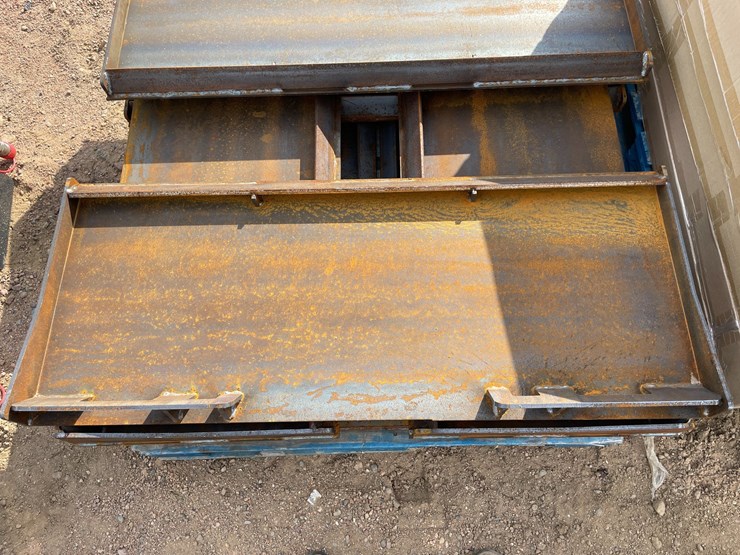 #4134-•-landhonor-skid-steer-universal-adapter-plate-image-6