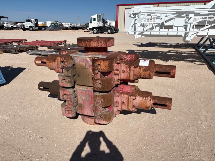 hydril-hne40-11”-5k-double-hydraulic-bop-image-2