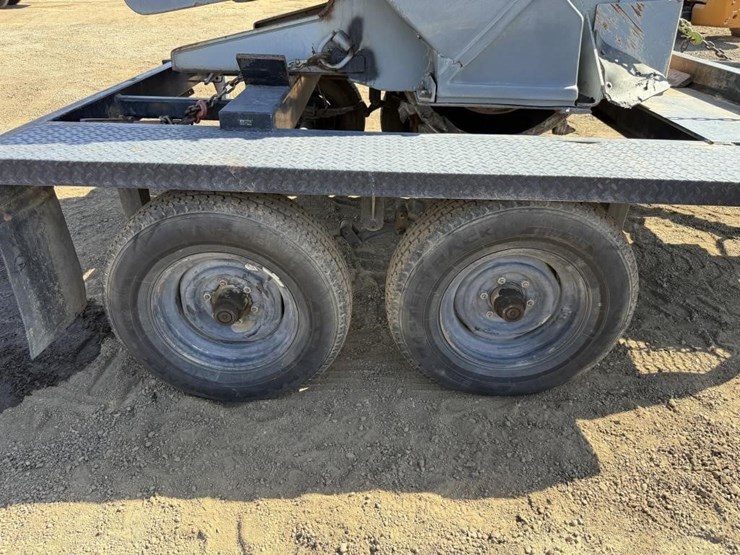 2005-asphalt-zipper-az-480hd-asphalt-grinder-image-26