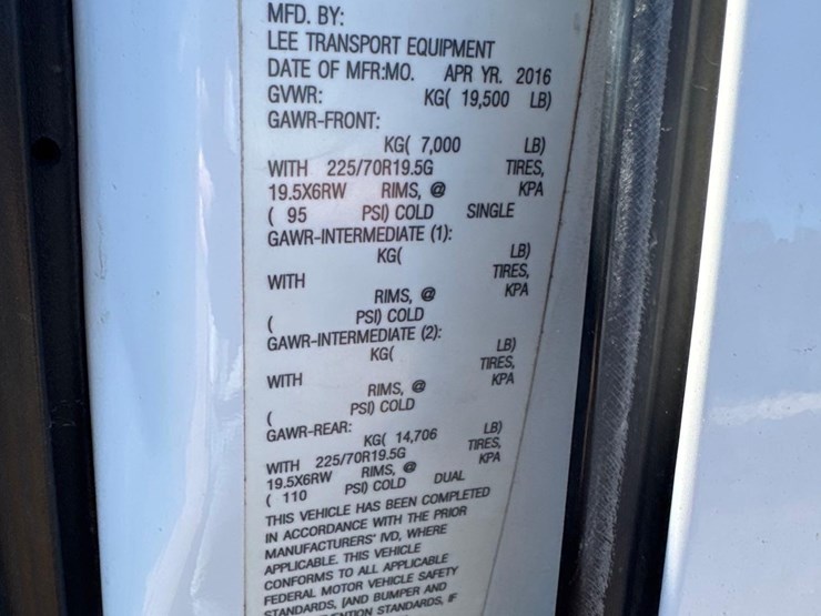 2016-ford-f550-image-11