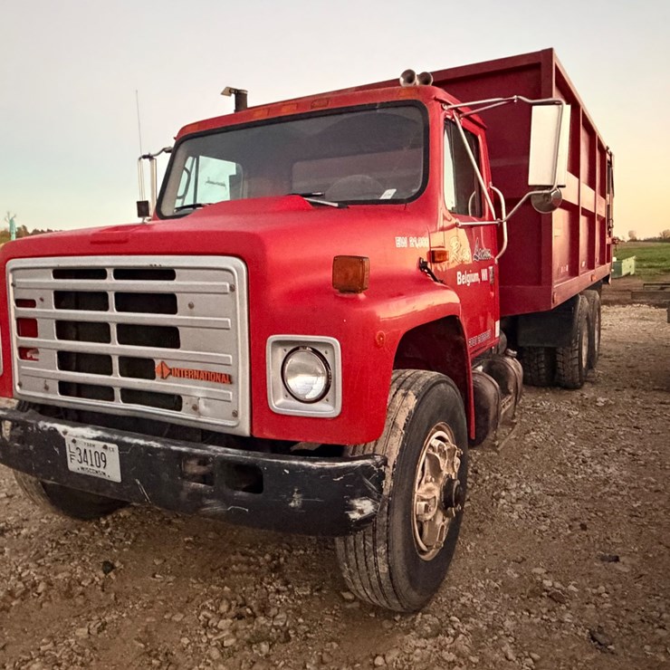 #8339 • Grain Truck (clean WI title)