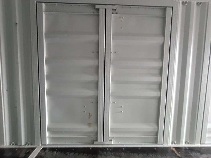 #l112-000-•-40ft-container-image-16