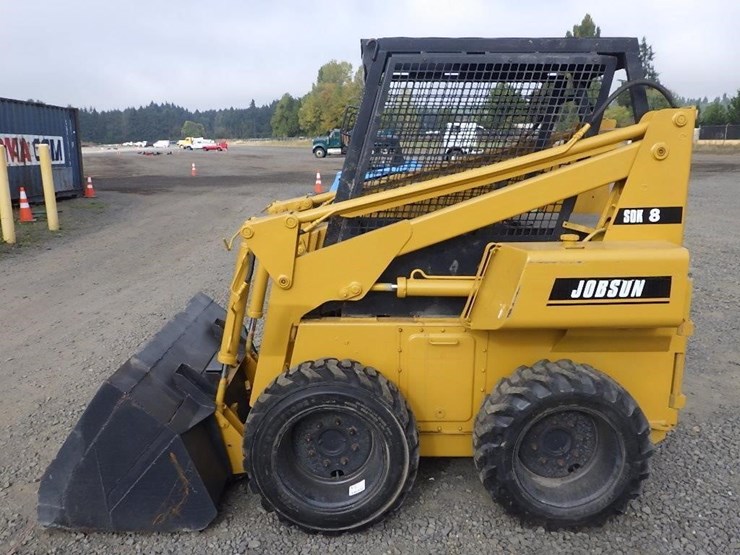 toyota-sdk8-skid-steer-loader-image-2