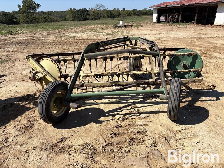john-deere-660-rake-image-6