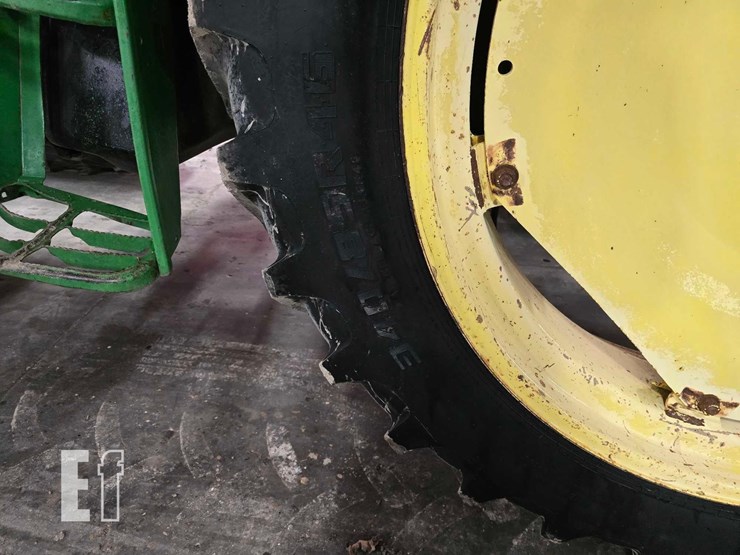 1995-john-deere-6400-image-21