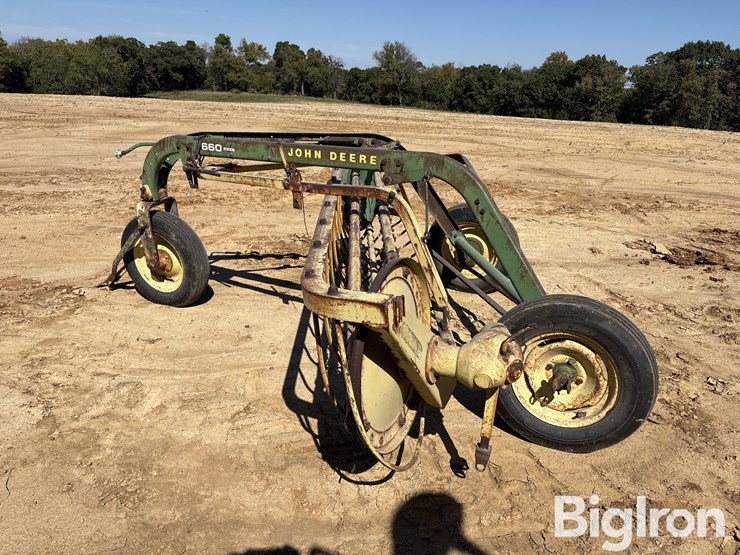 john-deere-660-rake-image-8