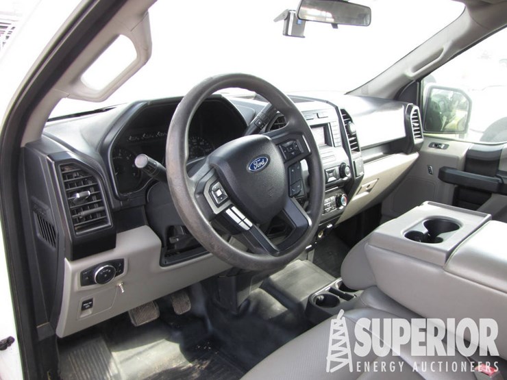 2019-ford-f-150-xl-extended-cab-pickup-image-6