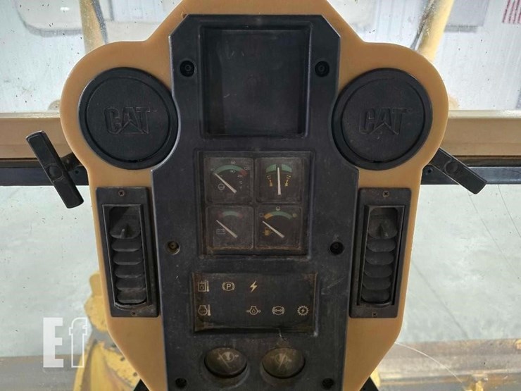 2003-caterpillar-12h-image-20