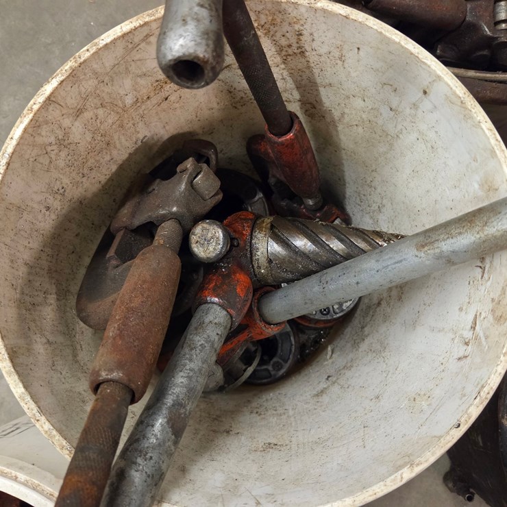 #50 • pipe threader / reamer / cutter & inserts