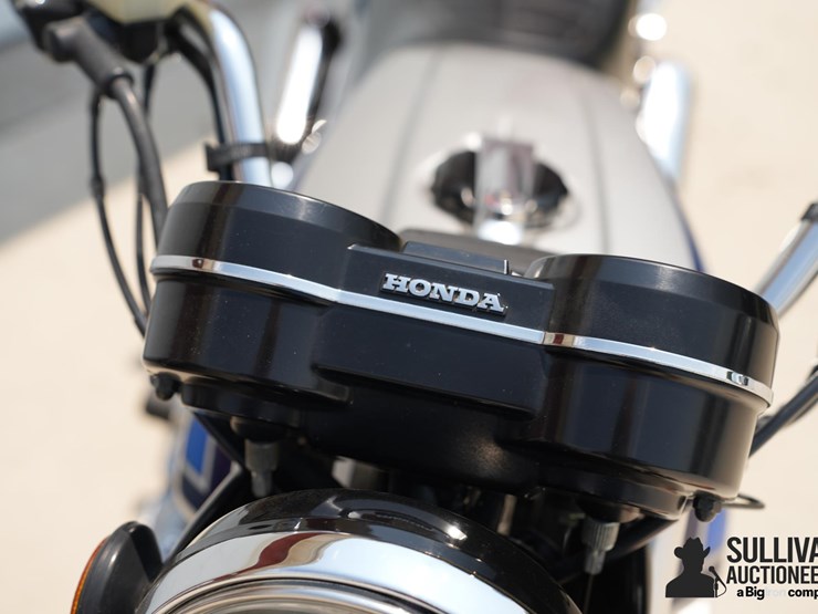 run-#150---1981-honda-cb750f-super-sport-motorcycle-image-13