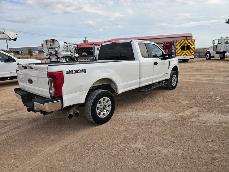 2019-ford-f250-image-4