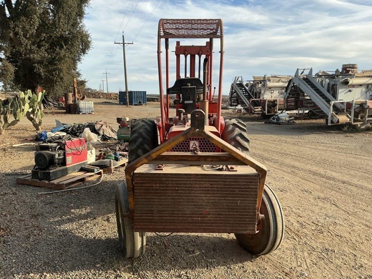 allis-chalmers-i-600-4500lb-capacity-rt-forklift-image-7
