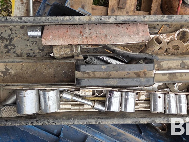 pallet-of-misc-tools-image-11