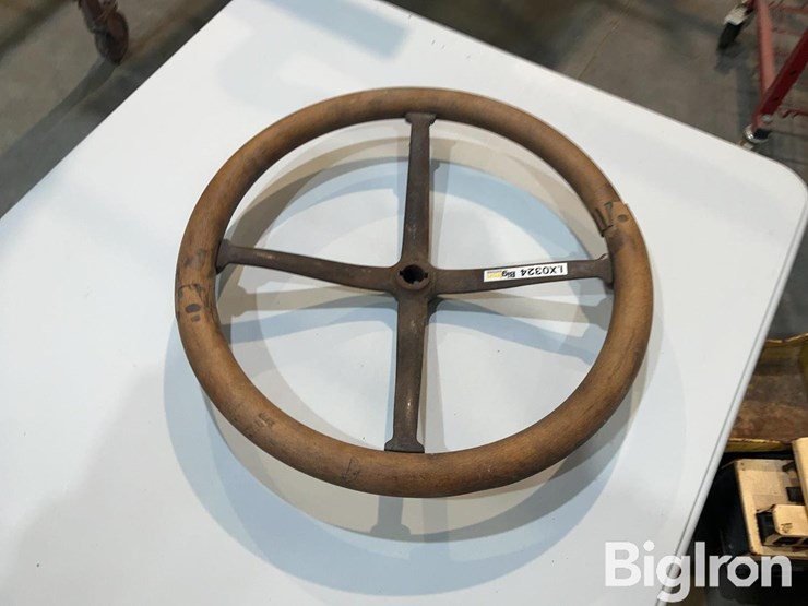 wooden-steering-wheel-image-5