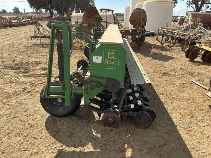 great-plains-3pd20-20'-3-pt-grain-drill-image-2